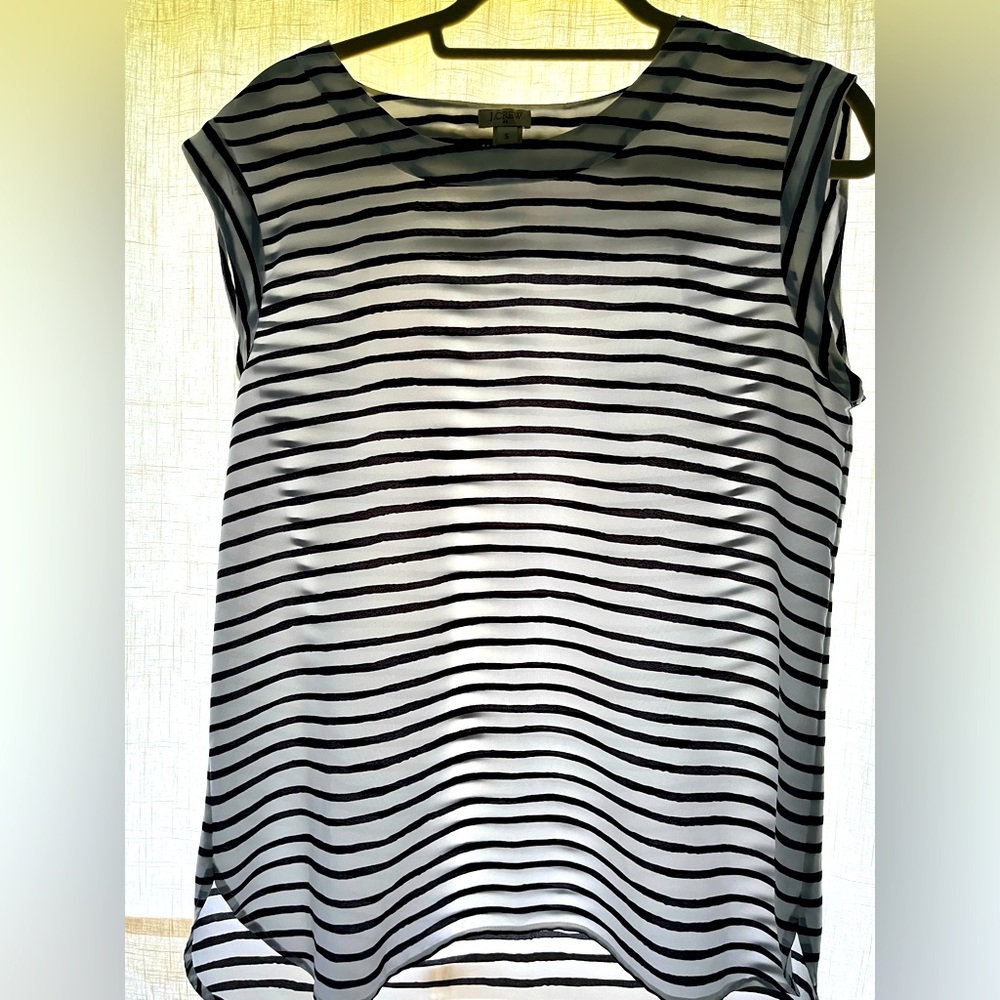 JCrew silk Striped top. Worn twice. Excellent condition.